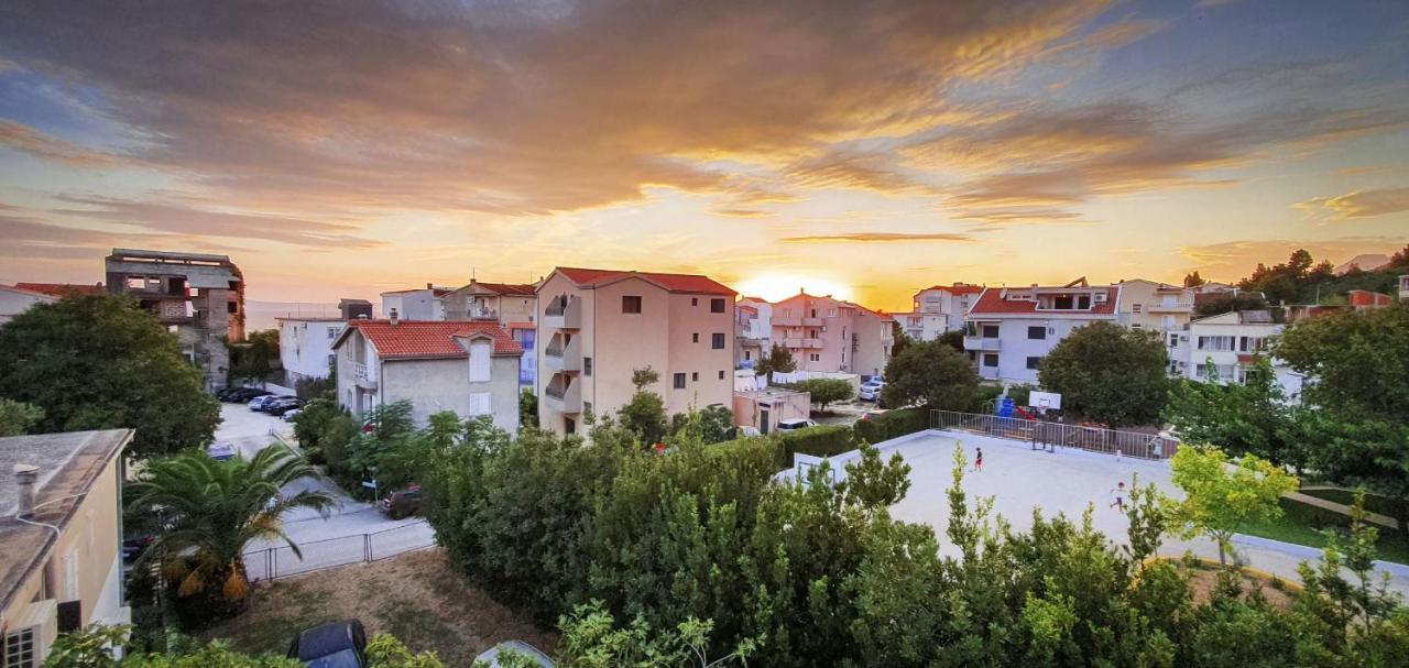 Deluxe Apartment F & M Tučepi Exteriér fotografie