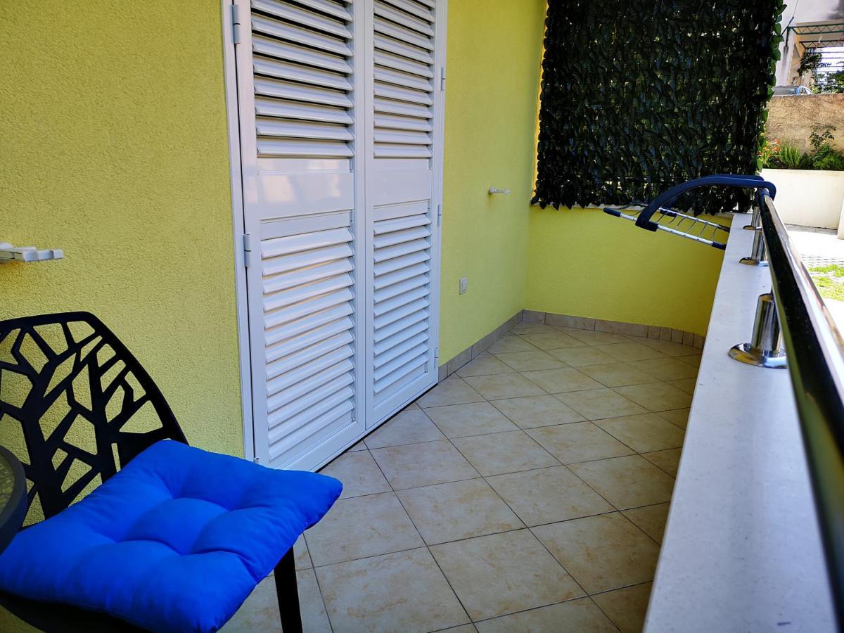 Deluxe Apartment F & M Tučepi Exteriér fotografie