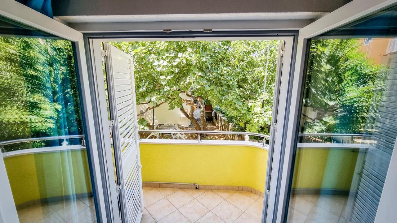 Deluxe Apartment F & M Tučepi Exteriér fotografie